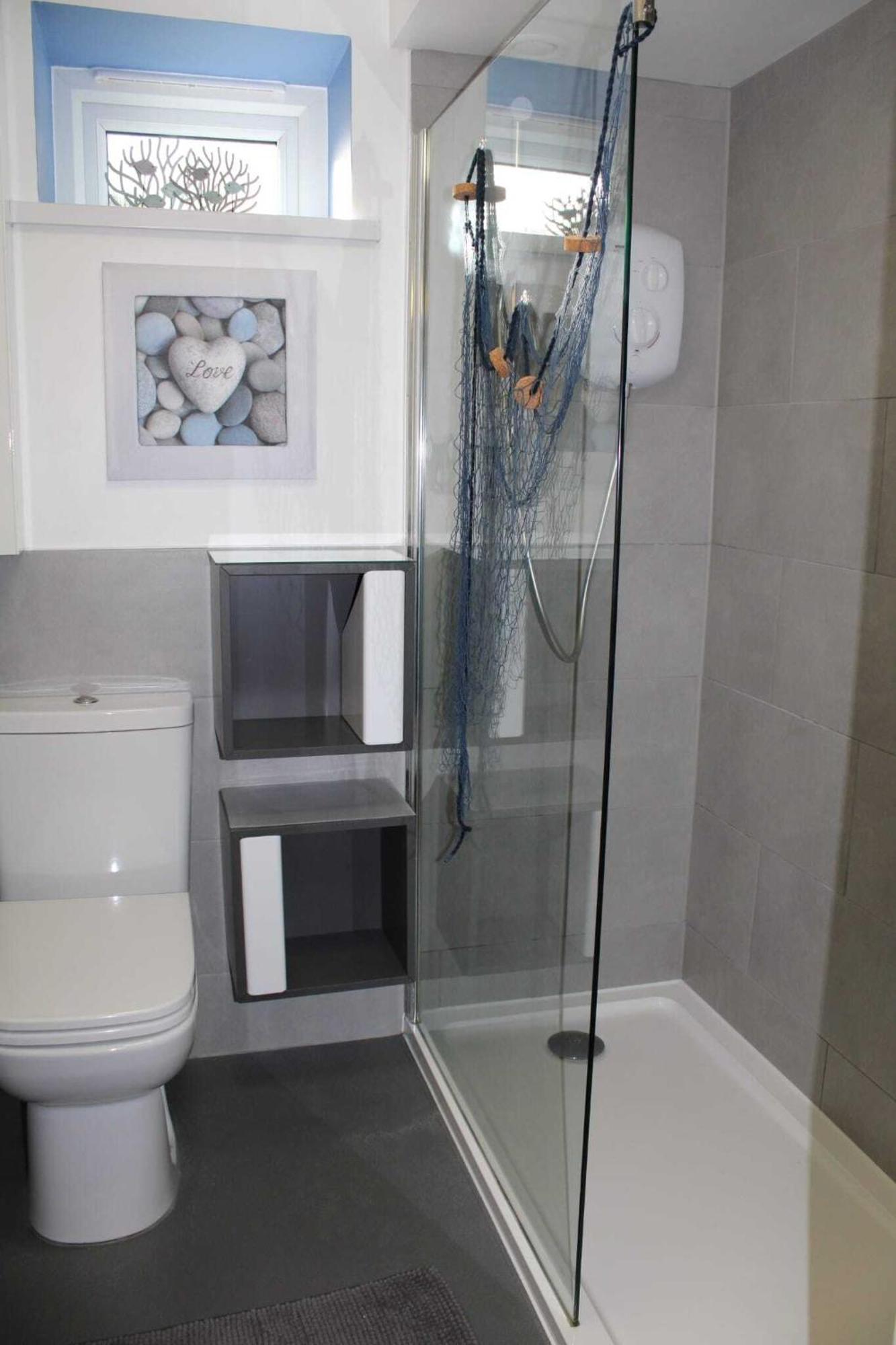 May View - Luxury Sea View Apartment - Millendreath, 루 외부 사진